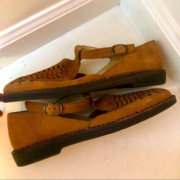 📌SOLD📌Vtg | Rieker Leather Minimalist Sandals Tan Cut Out Fisherman Vintage - Picture 10 of 12